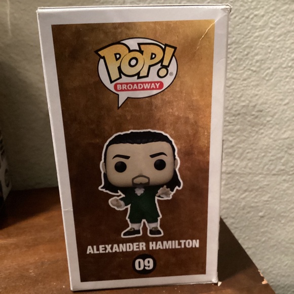 Funko Pop Alexander Hamilton Broadway Musical Vinyl Bobblehead Green Outfit #09 - Picture 4 of 4